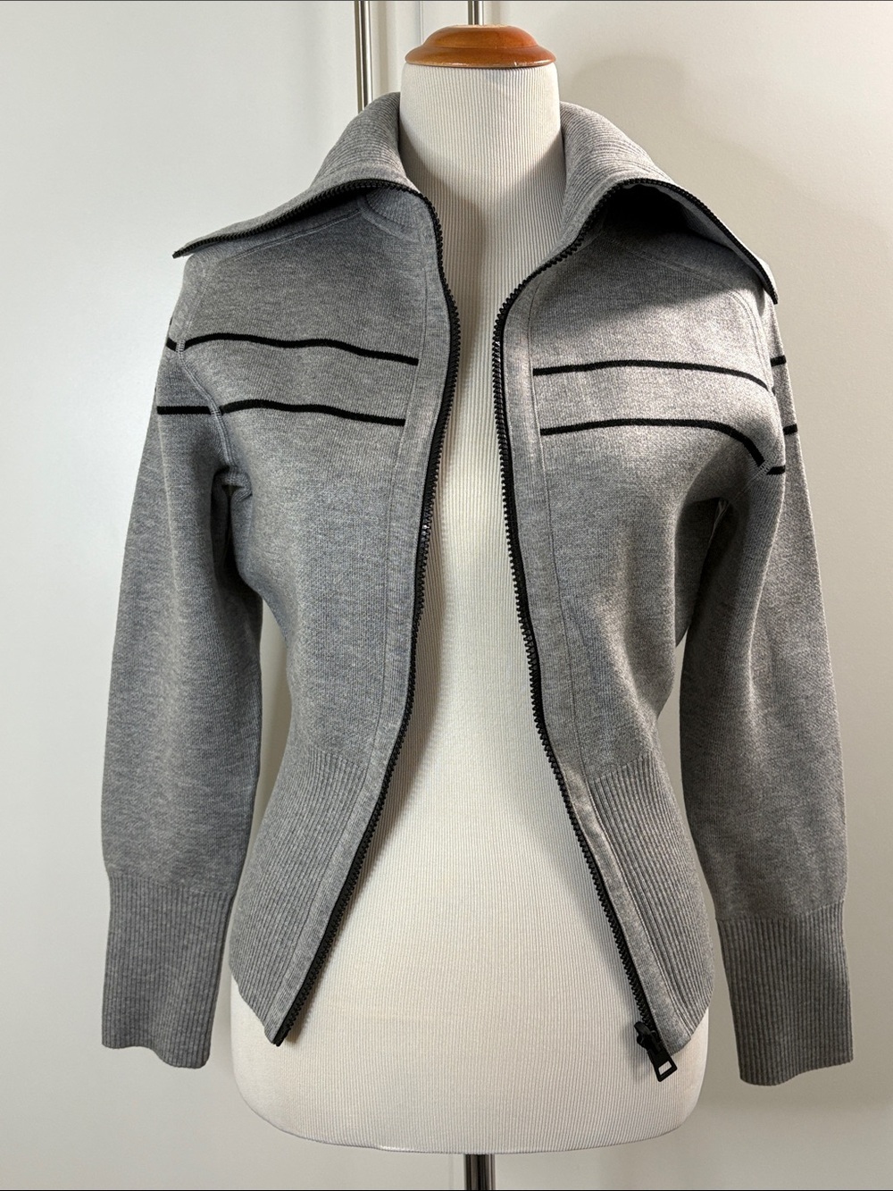 Christian Dior Reversible Oblique Logo Zip Cardigan Sweater Gray Wool Cashmere 6 - Picture 5 of 10